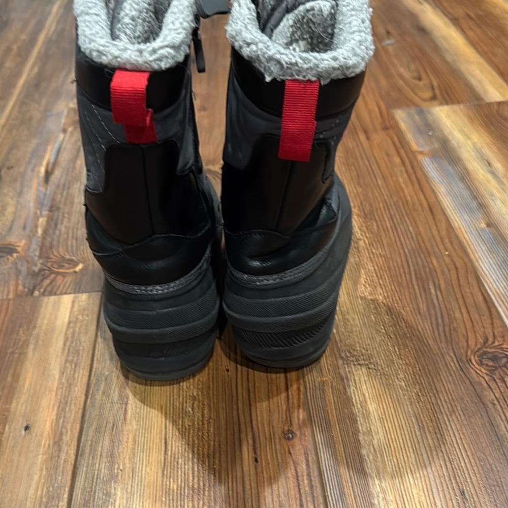 Cat & Jack Black and Gray Rain & Snow Boots with Fur Lining - Picture 4 of 5